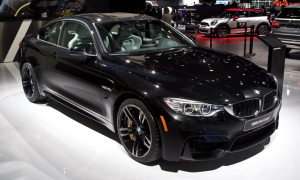 BMW M4 Coupe Black Sapphire Detroit