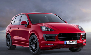 Porsche Cayenne GTS (2015)